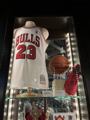 Harry Caray's Tavern, Navy Pier by null