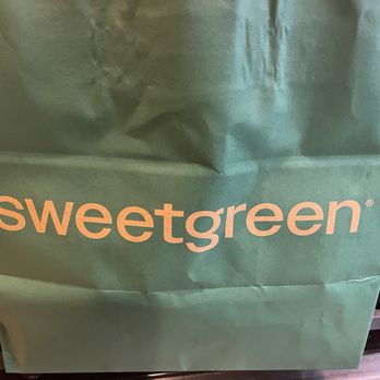 sweetgreen - Healthy Salads, Wraps, and Bowls - Photo of the bag my delivery arrived in. We won't be ordering from here again - Salad Near Me - Garden City, New York