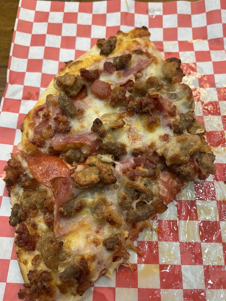 Biggs Pizza And More Logo