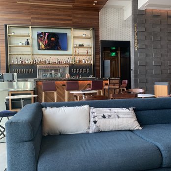 Earls Kitchen + Bar - New American Near Me - McLean, Virginia
