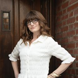 Allison Pochapin - Compass Real Estate