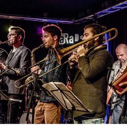 Paradox - Top plek on Keller Texas relaxed en bij the linen!!!