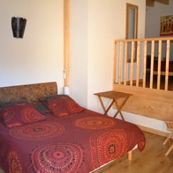 L'Echappée Belle - Chambre "Côté Cour"  Lit Double 160 + 2 Lits 90