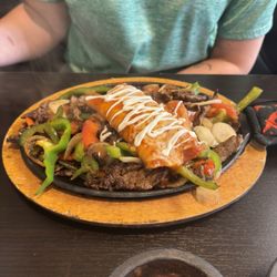 Panchos Tacos - Fajita and enchilada