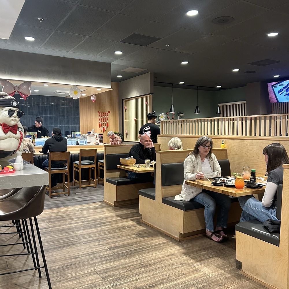 I Luv Sushi Too - Inside - Sushi Bars Near Me - Orange, California I Luv Sushi Too - Inside - Sushi Bars Near Me - Orange, California