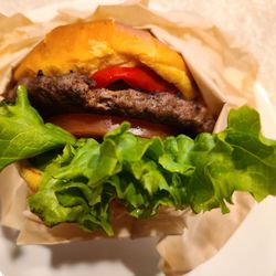 The Hitch Burger Grill - Rancho Cucamonga - Ohana Pineapple Burger