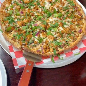 Pizza Twist - Chicken Tikka Masala Pizza - Pizza Near Me - Ashburn, Virginia