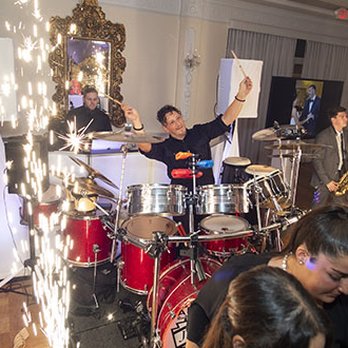 Absolute Entertainment - DJs Near Me - Ronkonkoma, New York