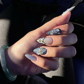 RYU Nail Bar - gel-x medium set by pari with 3D flowers and water droplets, airbrush, and fine brush work - Nail Salons Near Me - Dublin, California RYU Nail Bar - gel-x medium set by pari with 3D flowers and water droplets, airbrush, and fine brush work - Nail Salons Near Me - Dublin, California