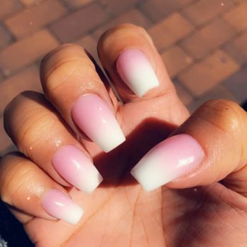 Hollywood Nails - pretty ombre - Nail Salons Near Me - Pleasant Hill, California