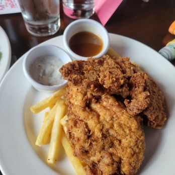 Amaro's Table - Fried chicken - New American Near Me - Vancouver, Washington Amaro's Table - Fried chicken - New American Near Me - Vancouver, Washington