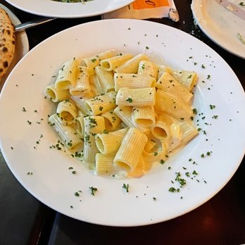 Ugo - Rigatoni con Quattro Formaggi - Italian Near Me - Culver City, California