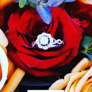 Irises Designs - Floral Designers Near Me - Rancho Cucamonga, California Irises Designs - Floral Designers Near Me - Rancho Cucamonga, California
