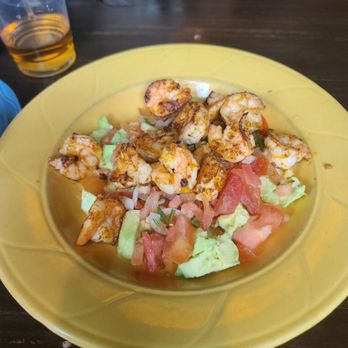 Don Papa Grande - Guacamole con camarrones - Mexican Near Me - Chester, Virginia
