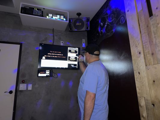 J Karaoke by null