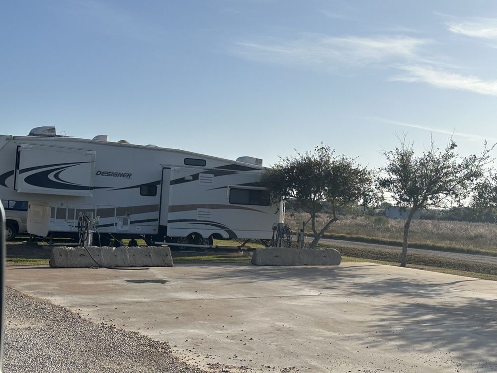 DROP ANCHOR RV PARK AND BOAT STORAGE 10 Photos 2852 W Adams Ave