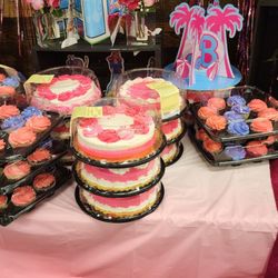 Pak 'N Save Foods - Barbie cakes