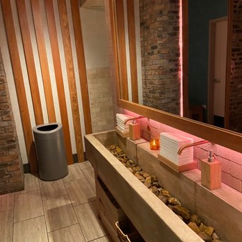 LÝRA - Cute bathrooms with troph style sink - Greek Near Me - Chicago, Illinois LÝRA - Cute bathrooms with troph style sink - Greek Near Me - Chicago, Illinois