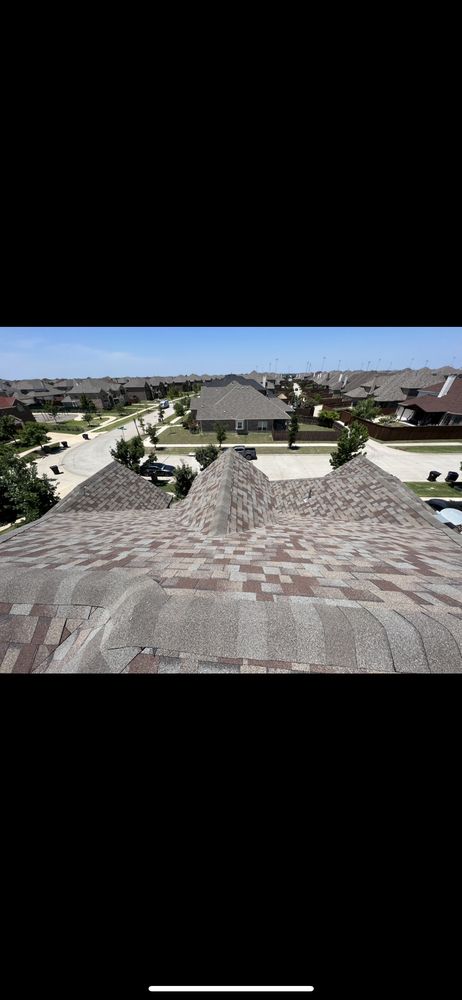 Slide of MLG Roof Masters