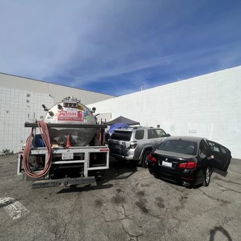 Alhambra Veterinary Hospital - The tent in the corner is the check in counter. - Veterinarians Near Me - Alhambra, California