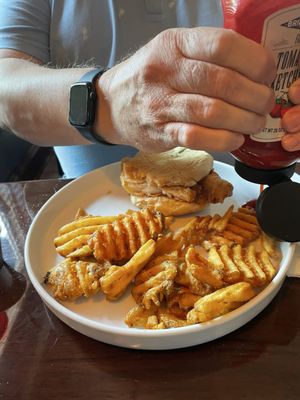 David's Kitchen & Bar by null