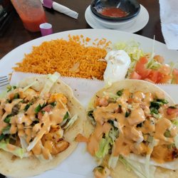 Los Tres Caminos - Shrimp Tacos
