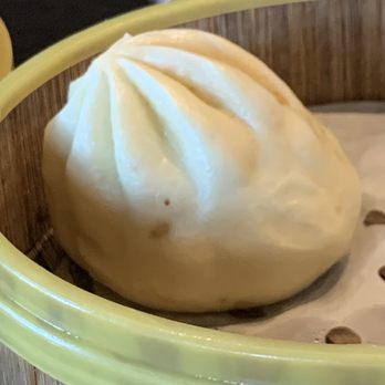 Dragon Beaux - Chicken Mushroom Sesame Bao-- we were expecting the truffle mushroom baked bao but that has been taken off the menu (02/22). - Dim Sum Near Me - San Francisco, California Dragon Beaux - Chicken Mushroom Sesame Bao-- we were expecting the truffle mushroom baked bao but that has been taken off the menu (02/22). - Dim Sum Near Me - San Francisco, California