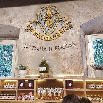 Fattoria Il Poggio - Wineries Near Me - Montecarlo, LU