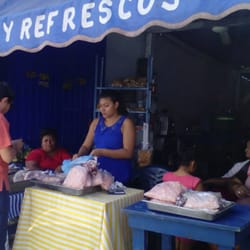 Mariscos y refrescos - Puesto Mariscos y Refrescos.