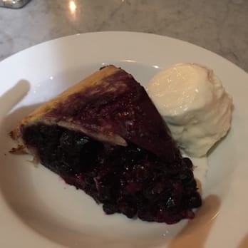 Mignonette - Blueberry pie a la mode. - New American Near Me - Miami, Florida Mignonette - Blueberry pie a la mode. - New American Near Me - Miami, Florida