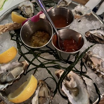 Herringbone Waikiki - Oysters - Seafood Near Me - Honolulu, Hawaii Herringbone Waikiki - Oysters - Seafood Near Me - Honolulu, Hawaii