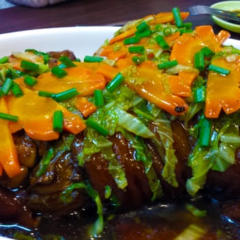 Eng Bee Tin - Pork Pata Tim - Bakeries Near Me - Manila, NCR