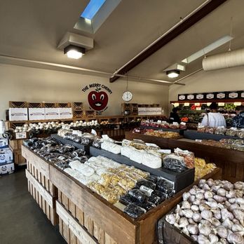 Garlic World - Specialty Food Near Me - Gilroy, California Garlic World - Specialty Food Near Me - Gilroy, California