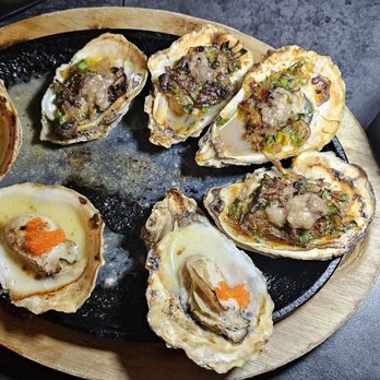 Resilience Viet Kitchen & Bar - IG: tonylameats | House Special Oysters - Cocktail Bars Near Me - Houston, Texas Resilience Viet Kitchen & Bar - IG: tonylameats | House Special Oysters - Cocktail Bars Near Me - Houston, Texas