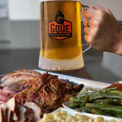 GQue BBQ - BBQ & Beer