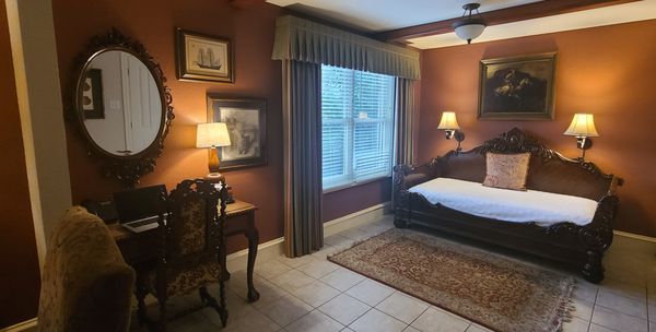The Sanford House Inn & Spa by null