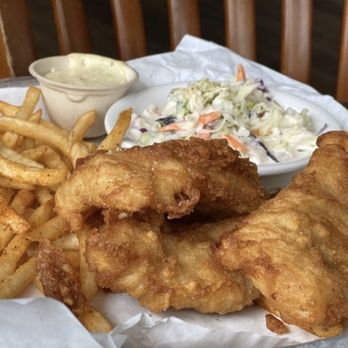 Sam's Chowder House - Crispy, not oily, fish & chips. Probably halibut. - Seafood Near Me - Half Moon Bay, California Sam's Chowder House - Crispy, not oily, fish & chips. Probably halibut. - Seafood Near Me - Half Moon Bay, California
