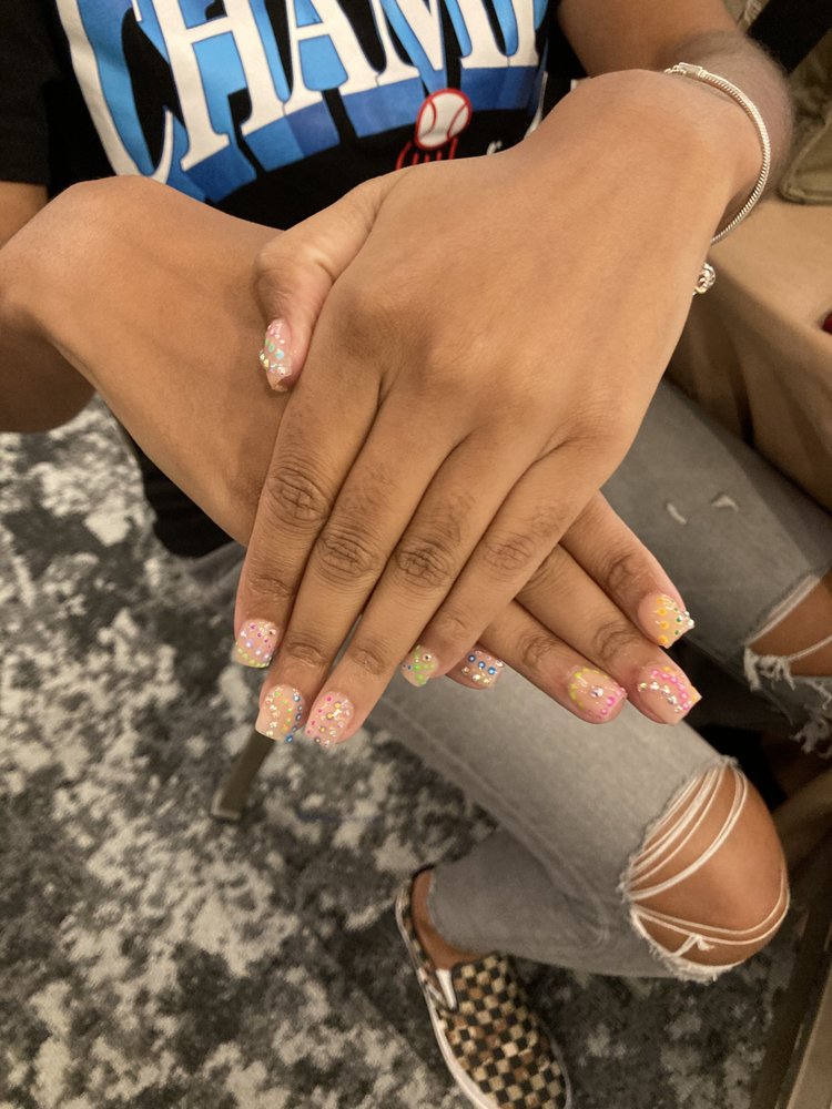 BELLA COUTURE NAILS & BEAUTY Updated October 2024 28 Photos 4420