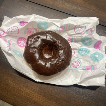 DONUT 7 - Updated September 2025 - 198 Photos & 317 Reviews