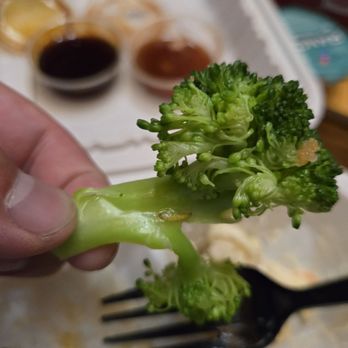 Ono Hawaiian BBQ - Total 3 bugs on broccoli - Hawaiian Near Me - West Covina, California Ono Hawaiian BBQ - Total 3 bugs on broccoli - Hawaiian Near Me - West Covina, California