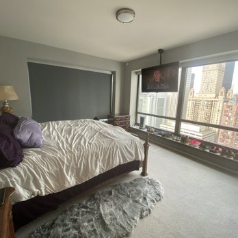 Chicago TV Installer - Ceiling mount - Home Theatre Installation Near Me