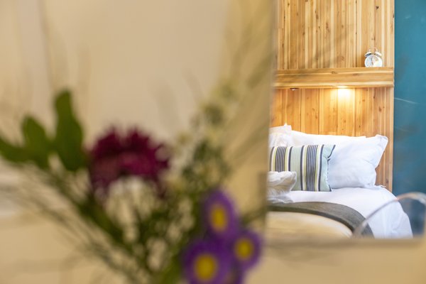 1906 Mission by null