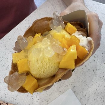 Hui Lau Shan - Desserts Near Me - Austin, Texas