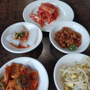 New Seoul Restaurant - Banchan - Korean Near Me - Lynnwood, Washington New Seoul Restaurant - Banchan - Korean Near Me - Lynnwood, Washington