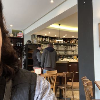 Le Sarment de Montmartre - French Near Me - Paris, 75