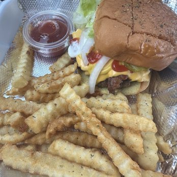 Crazy Wings - Burger with fries (I added bacon) - Chicken Wings Near Me - Fort White, Florida Crazy Wings - Burger with fries (I added bacon) - Chicken Wings Near Me - Fort White, Florida