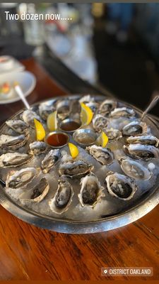 District Oakland by null