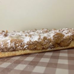 Reinhold's Quality Bakery - Crumbcake