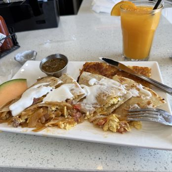 Pancakes & Toast Cafe - Breakfast & Brunch Near Me - Gilroy, California