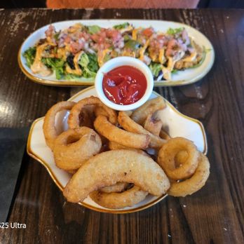 Nic & Norman's - Onion rings - American Near Me - Lexington, Kentucky Nic & Norman's - Onion rings - American Near Me - Lexington, Kentucky